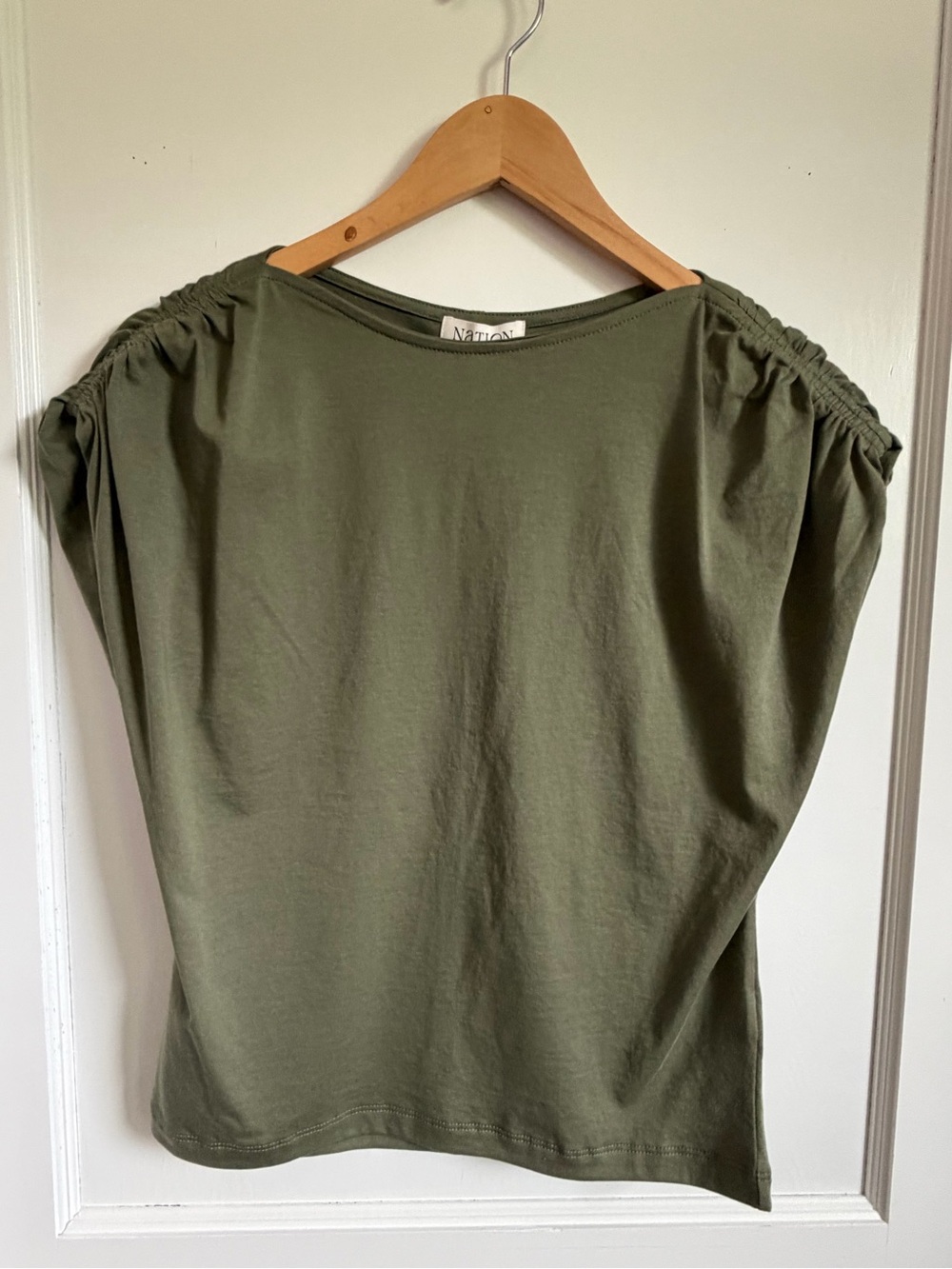 Nation LA, Anthropologie Rebecca Olive Ruched Sleeve Boat Neck Tank Top - Picture 2 of 7